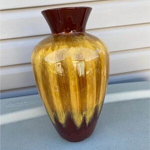 Blue Mountain Pottery Mid-Century Modern Vase Yellow gold brown 12.5” Tall